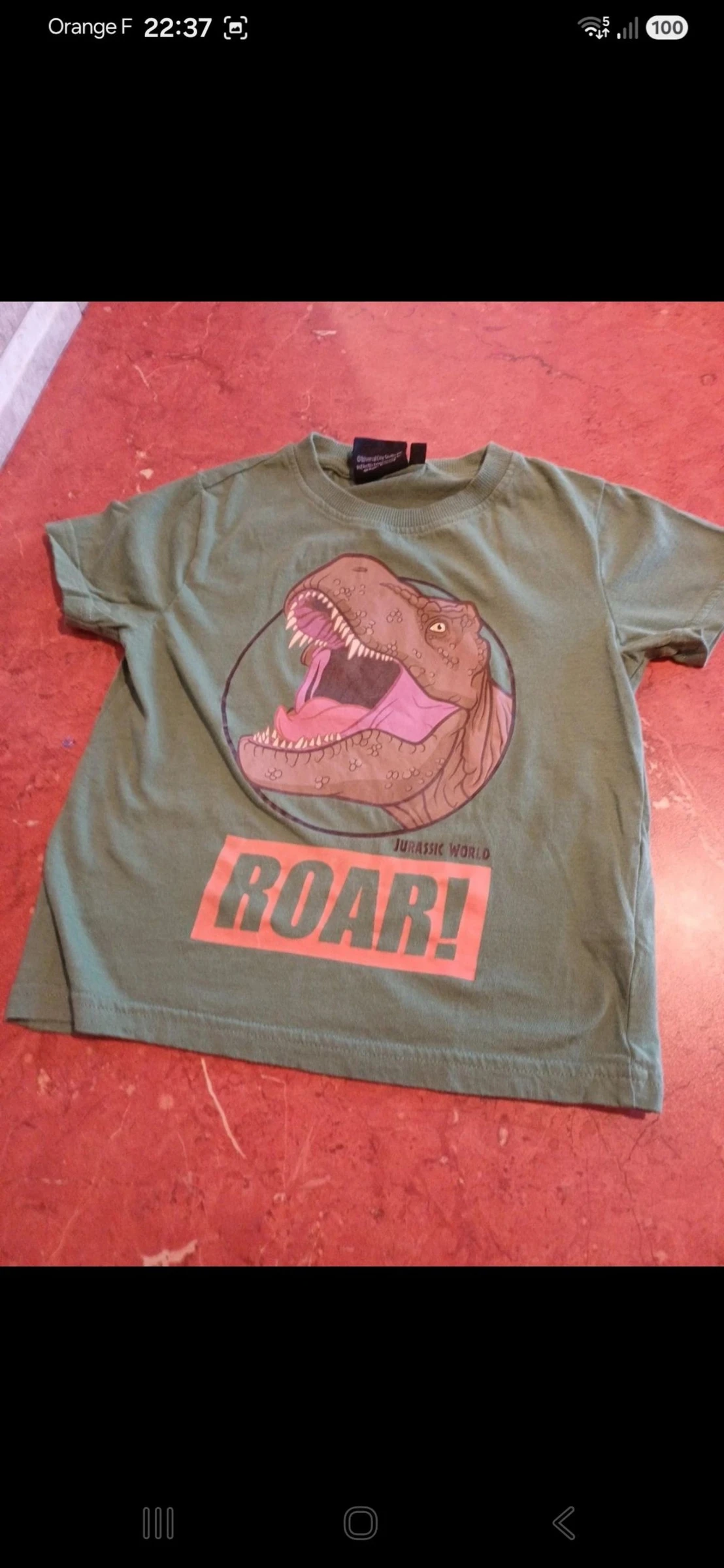 T.shirt garçon taille 5 ans